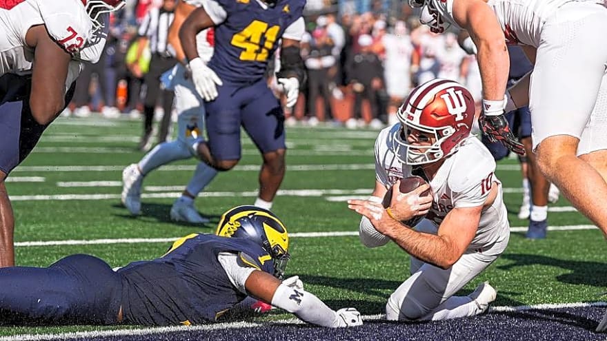 Where Michigan Wolverines Rank in National Polls After Week 8