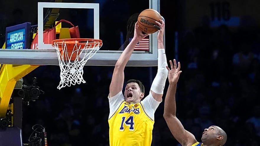 3 Major Takeaways From Lakers' Dominant Season-Opening Win Over Warriors