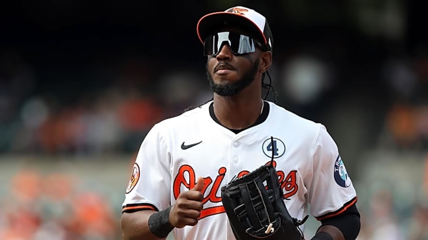 Former Orioles speedster signs with Braves