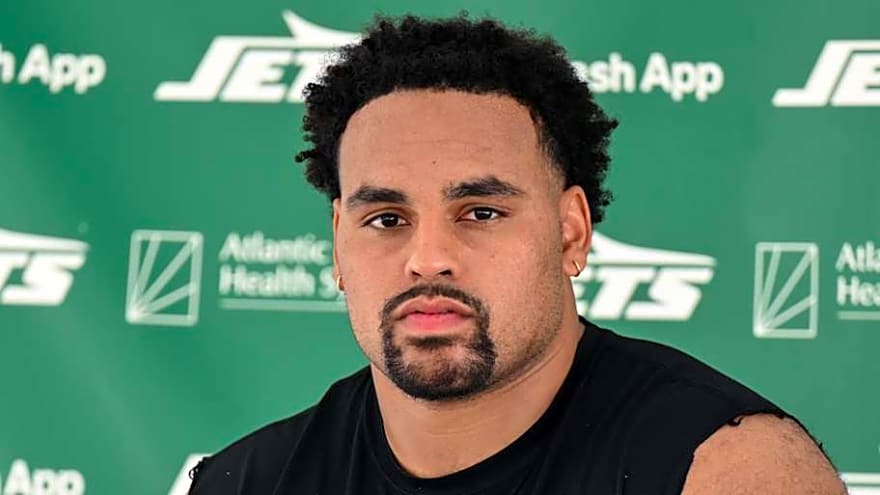 Jets' Alijah Vera-Tucker Predicted To Leave New York