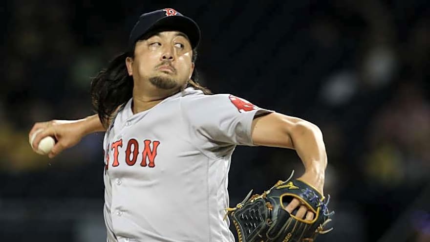 Former Red Sox Fan-Favorite Hirokazu Sawamura Retires Baseball