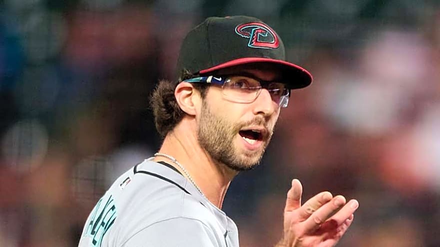 Zac Gallen Trolls Cubs Free Agency Signing Report With &#39;Contract&#39; Tease