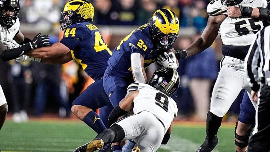 Updated Michigan Football Projected Offensive Starting Lineup After 3 Weeks of Fall Camp