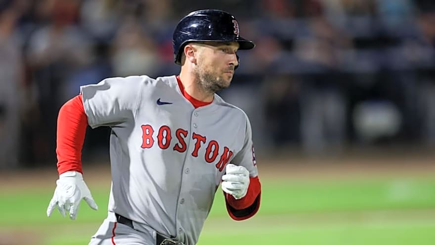 Where Alex Bregman's Market Stands As Red Sox, Diamondbacks Rumors Run Wild