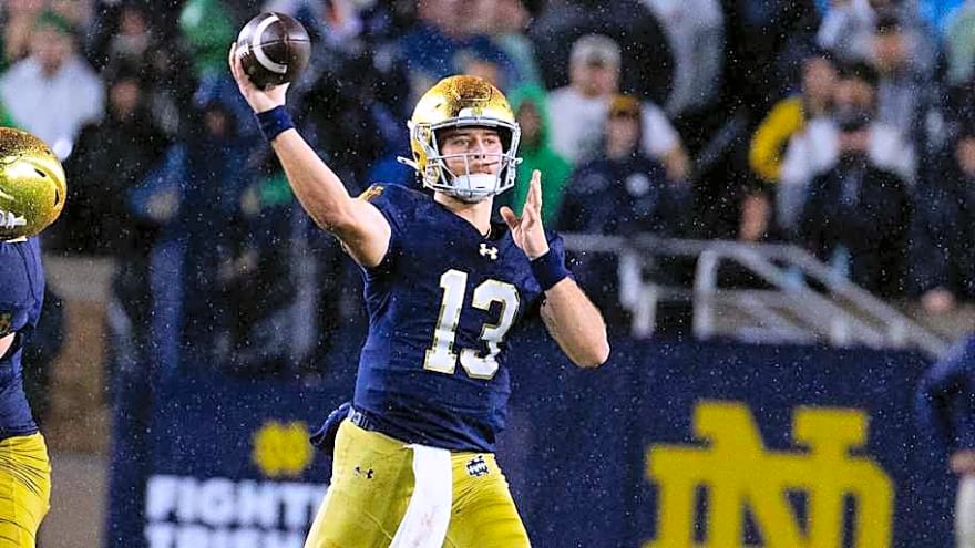 Notre Dame vs. Pittsburgh score prediction by expert football model