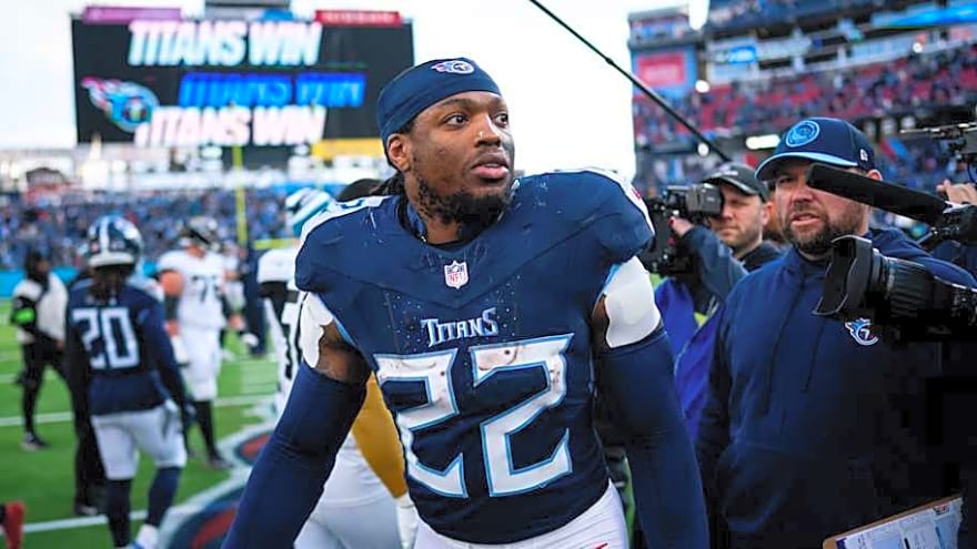 Former Titans RB Derrick Henry Receives Honor