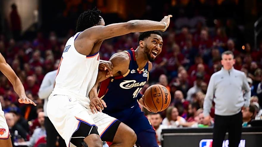 The Next Evolution of Donovan Mitchell: Point Guard?
