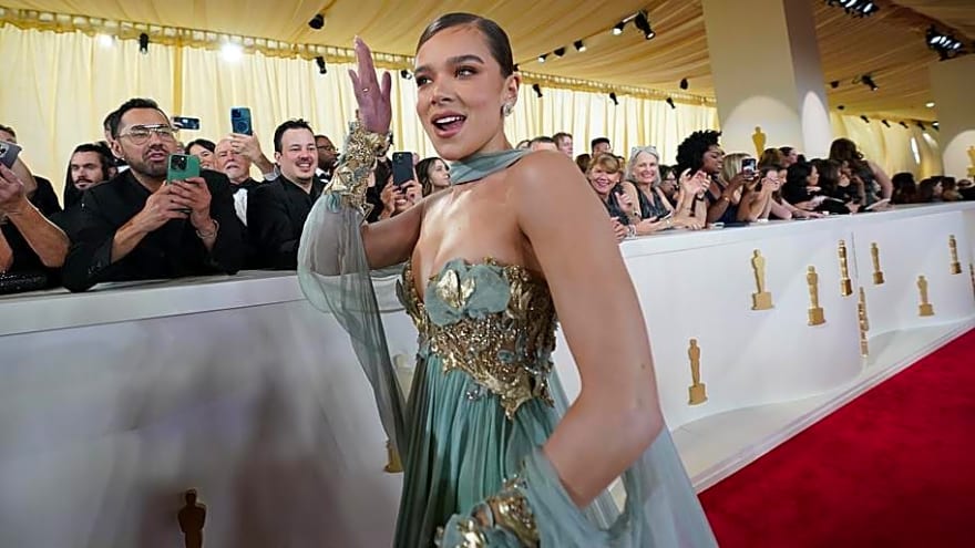 Hailee Steinfeld and Josh Allen Announce Baby Daughter's Name