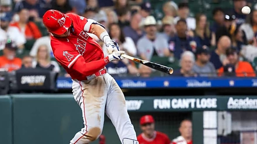 Mike Trout Reminded Angels Fans Why They Love Him