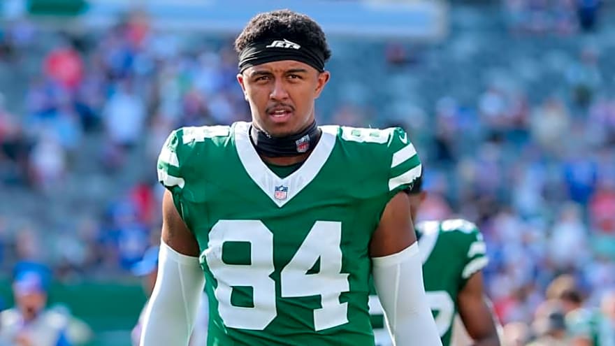 Steelers Sign Two More Players as Offseason Begins