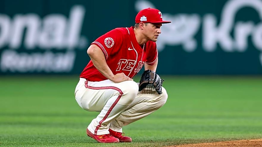 Corey Seager Not Talking Timeline but Injured Star Poised for Rangers Return