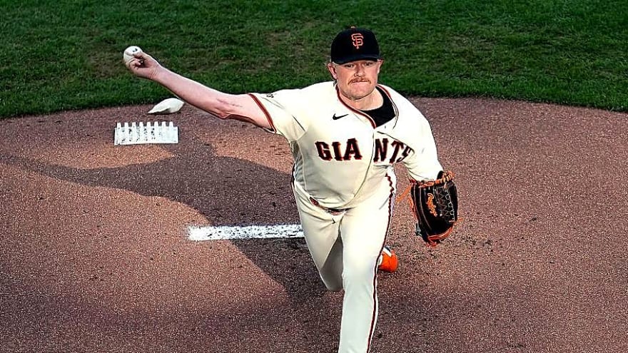 New Report Reveals How Likely the Giants Are to Trade Logan Webb