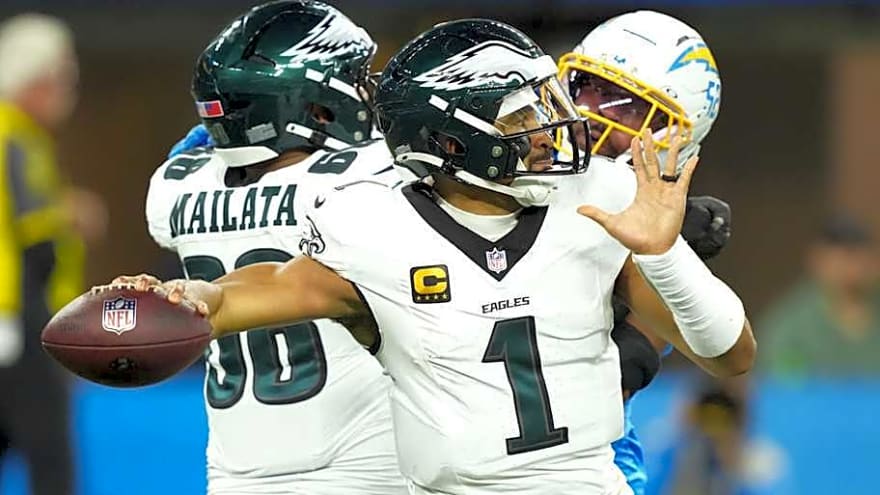 3 Reasons Eagles Will End Skid With Win Over Raiders