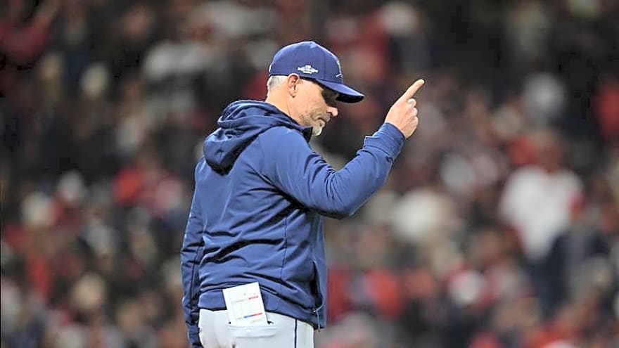 Kevin Cash Pushes All the Right Buttons in Must-Win Rays Games