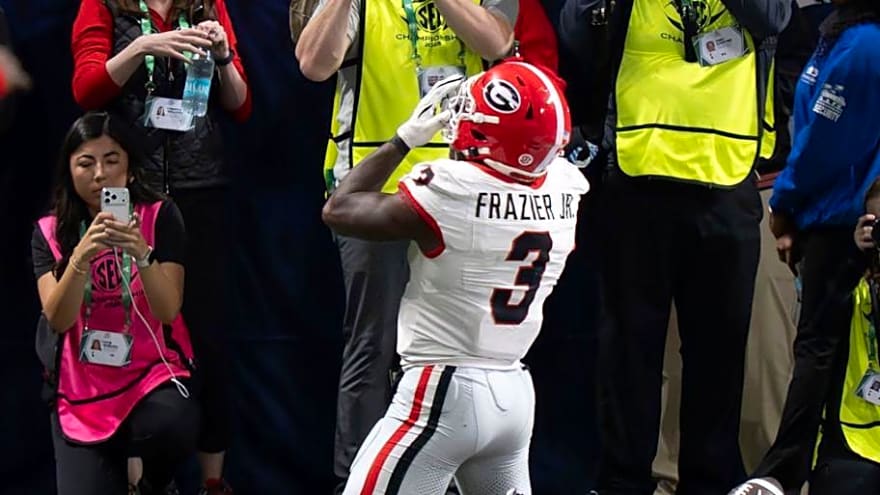 Georgia RB Nate Frazier Reveals How He Celebrated Bulldogs’ SEC Championship Win