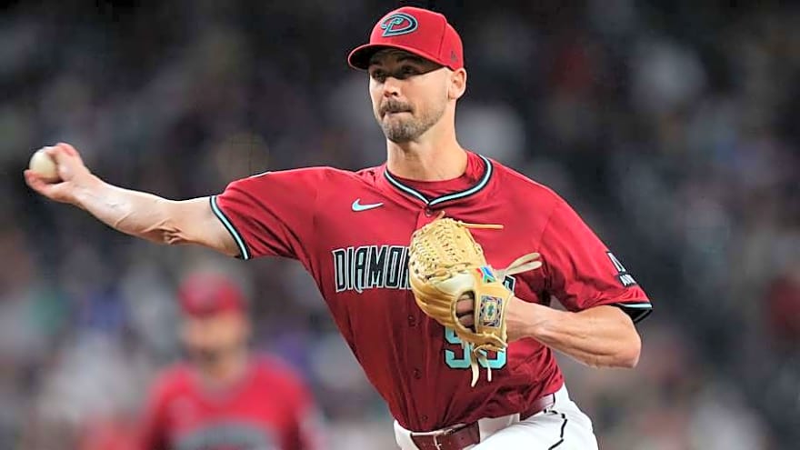 Former Diamondbacks Reliever Signs Deal With Astros