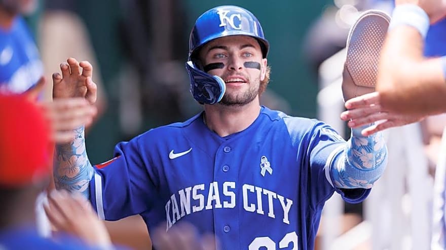 Royals Continue to Struggle During Disappointing Season