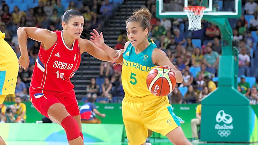 Mercury&#39;s Mitchell Has Career High, Wins Special Award