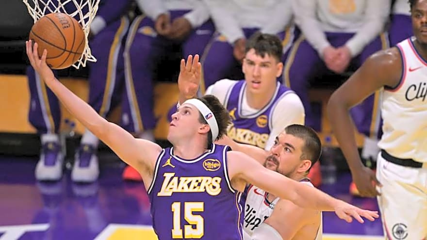 3 Lakers Starters Could Miss Battle of LA vs Clippers