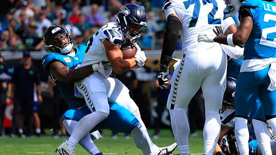 Seahawks changing Ken Walker-Zach Charbonnet rotation &#39;feels inevitable&#39;