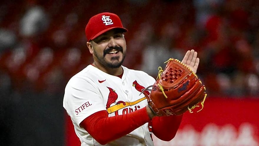 Orioles eyeing trade for lefty reliever