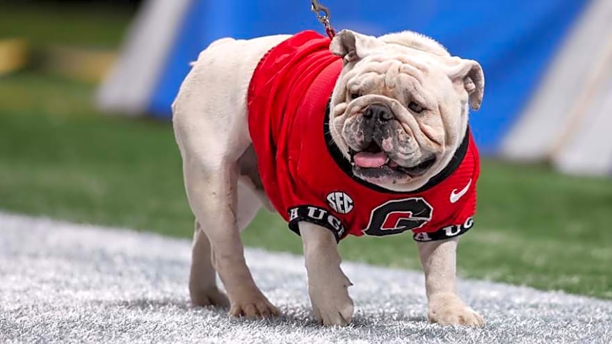 Elijah Littlejohn Signs National Letter of Intent with Georgia Bulldogs