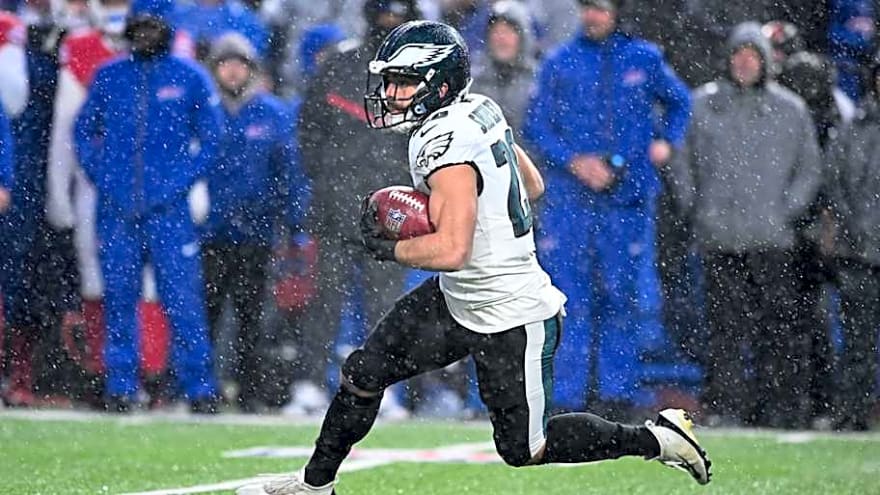 Eagles' Will Shipley Has 'Fallen In Love With The Process' Of Getting Better