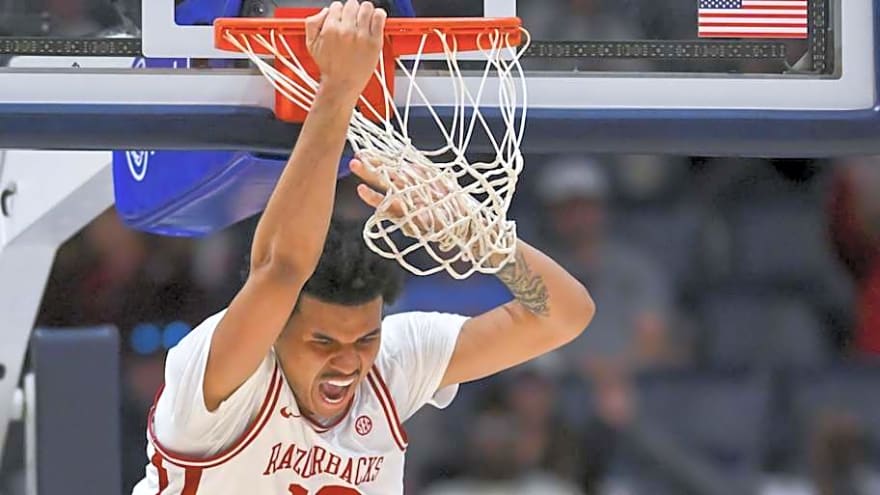 Previewing Arkansas' Showdown for SEC Title Against Vanderbilt Today