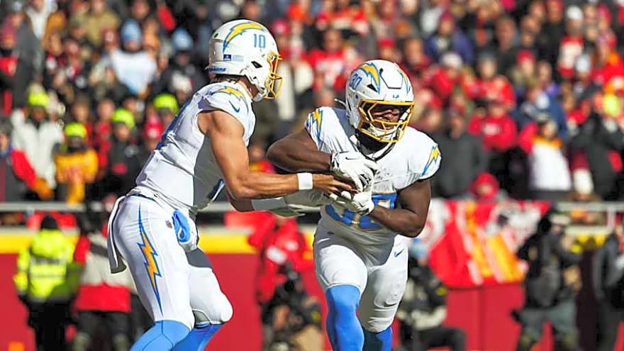 Chargers-Cowboys weather forecast, referee crew for Week 16