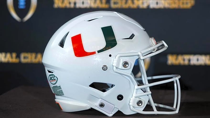 LSU 5-Star Edge Rusher Flips Commitment to Miami Hurricanes
