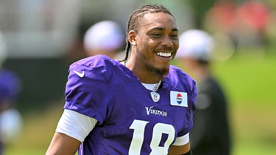 3 Winners From Vikings' 8/11 Training Camp: Offense Humming With Kyler Murray at the Helm