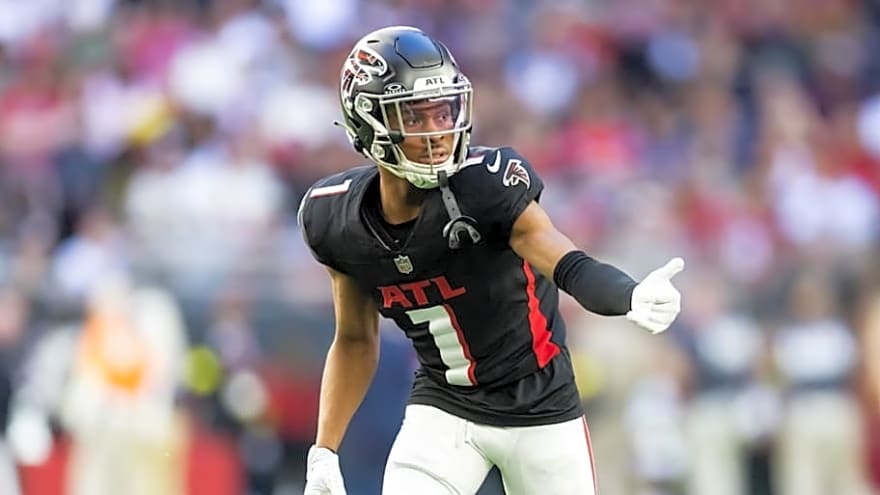 Top Needs the Bears Still Must Address in Free Agency