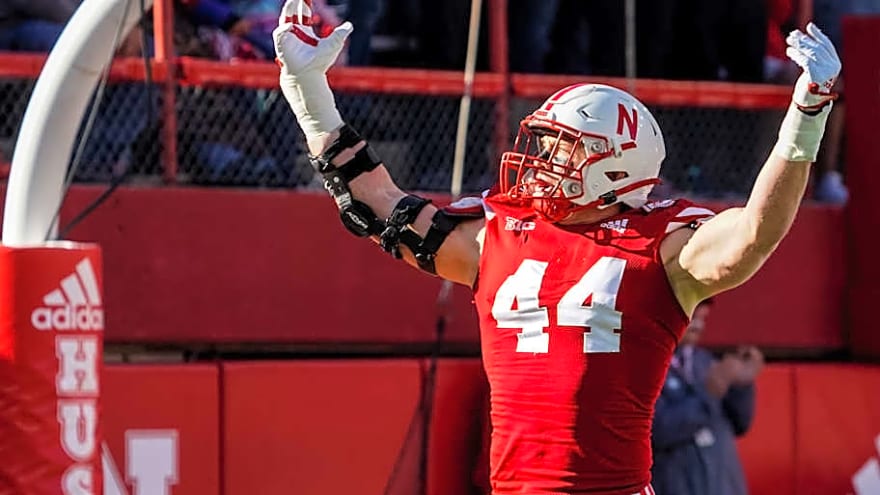 Report: Broncos Sign OLB After Placing Defender on IR