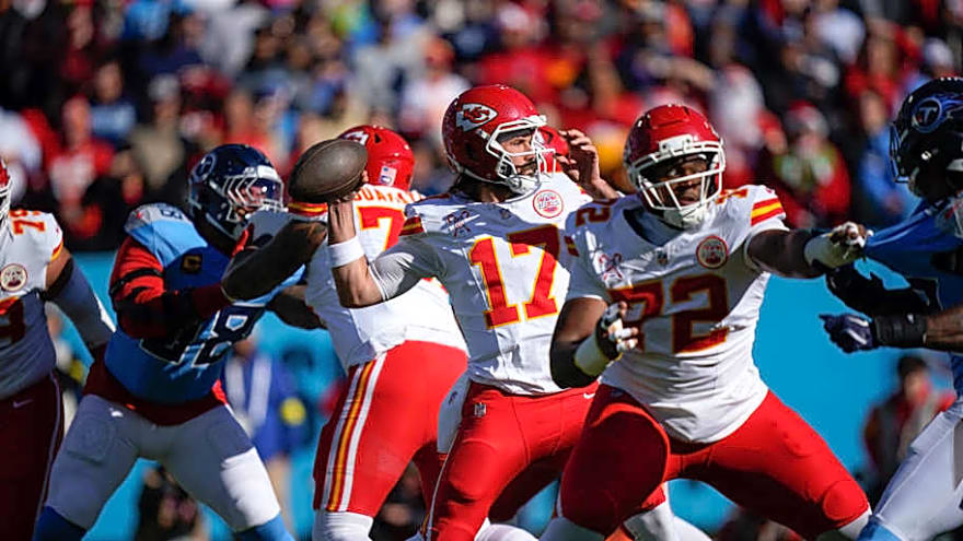 Chiefs, Minshew Reportedly Facing Another Devastating Injury