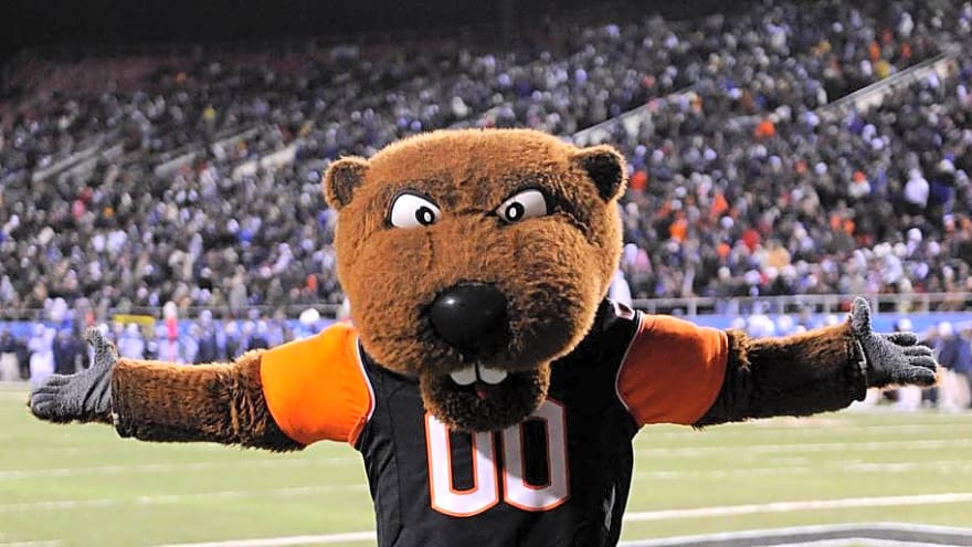 Oregon State Soccer Hires Oscar Zepeda as Director of Soccer Operations