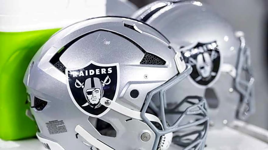 Raiders' Legend Lincoln Kennedy Has a Quality Roster Suggestion