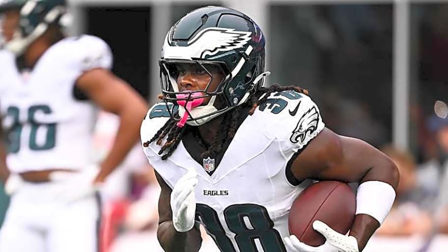 Steelers Sign Former Eagles RB