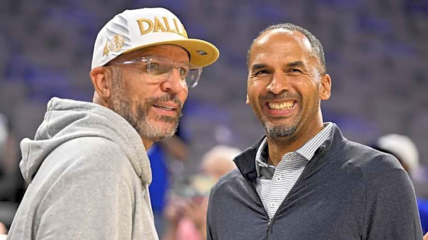 3 Decisions That Doomed The Mavericks NBA Playoff Hopes