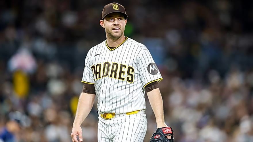 Padres, Cubs Announce Starting Pitchers for Wild-Card Game 1 on Tuesday