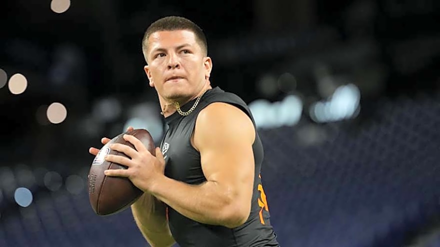 Jets Linked to Controversial Heisman Finalist QB in 2026 NFL Draft