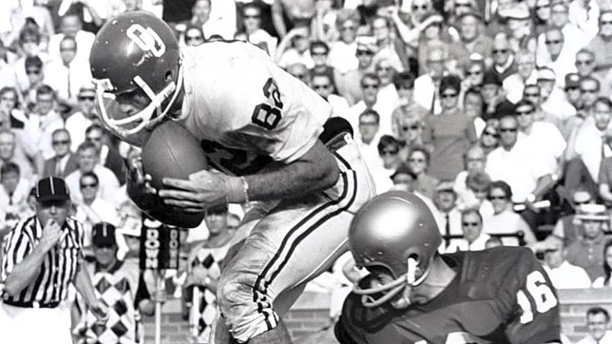 Former Oklahoma Two-Way All-American Steve Zabel Passes at 78