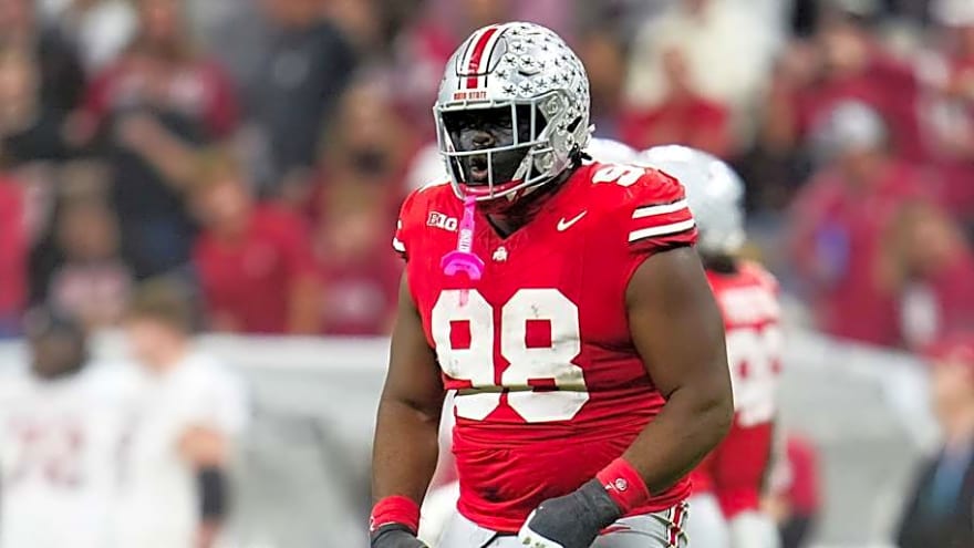 Bears land consensus All-American in latest 2026 NFL mock draft