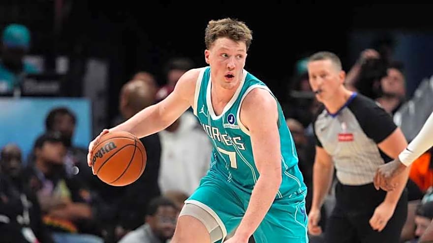 Hornets Rookie Sets Franchise Record in Win Over Suns