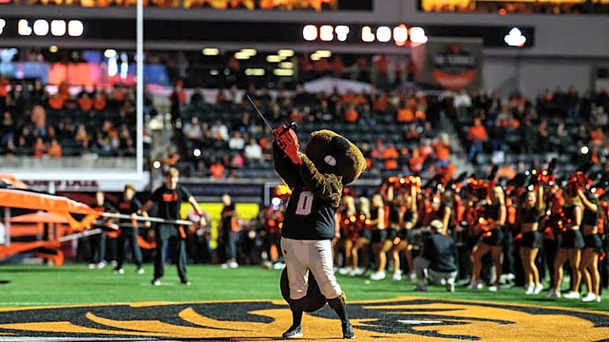 Oregon State Men&#39;s Soccer: Beavers Outlast Pacific For 2-1 Victory