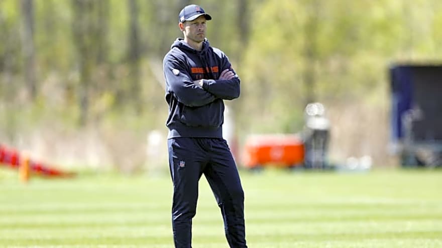 Chicago Bears trends Ben Johnson needs to reverse from the get-go