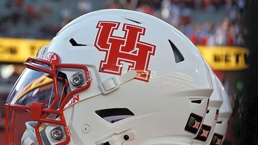 Houston vs Cincinnati Kickoff Time Still Uncertain After Big 12 Announcement