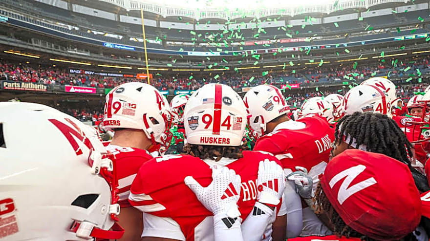 &#39;Be Water&#39;: Nebraska Football Assistant Coach Preaches Calm When Things Get Frenzied