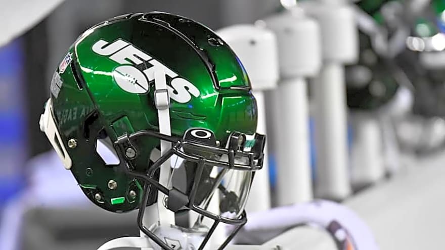 NFL Mock Draft: Jets Add Game-Breaking WR With Pick No. 16