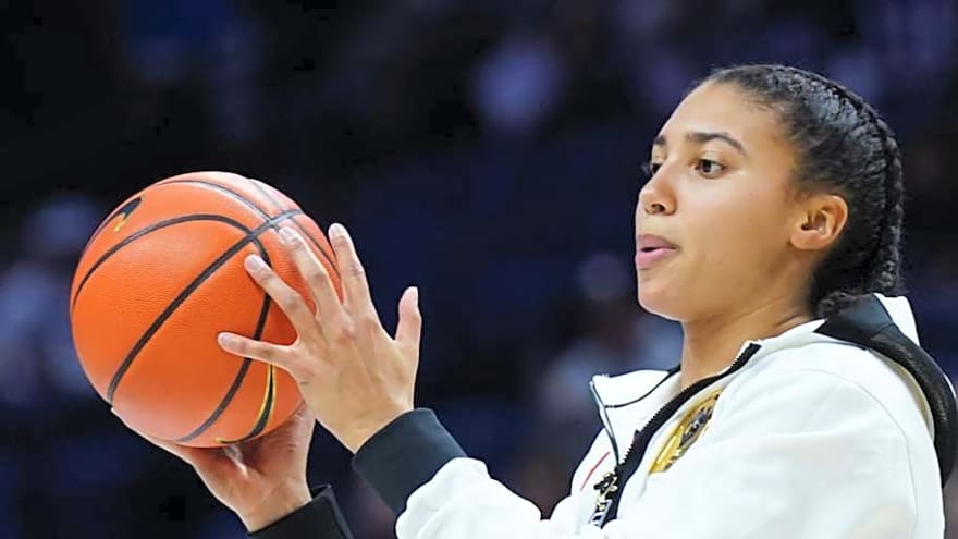 Azzi Fudd would allow Dallas Wings to get ahead on WNBA trend