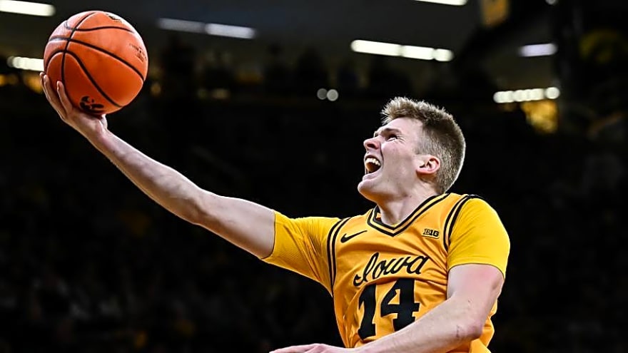 Bennett Stirtz Shows Creation Potential in NBA Summer League Debut